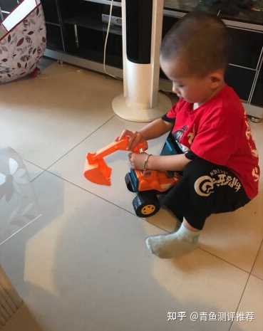 挖掘玩具儿童机怎么用_儿童玩具挖掘机_玩具儿童玩具挖掘机
