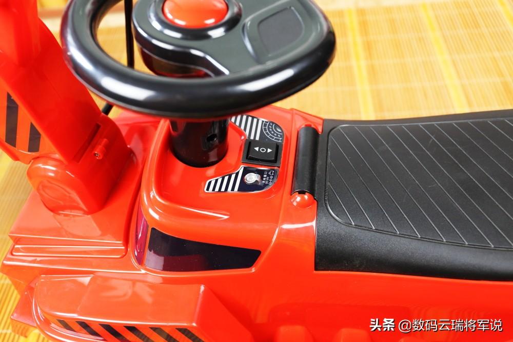 儿童玩的电动挖掘机多少钱一个_儿童电动挖掘机玩具车多少钱_儿童玩具电动挖掘机价格