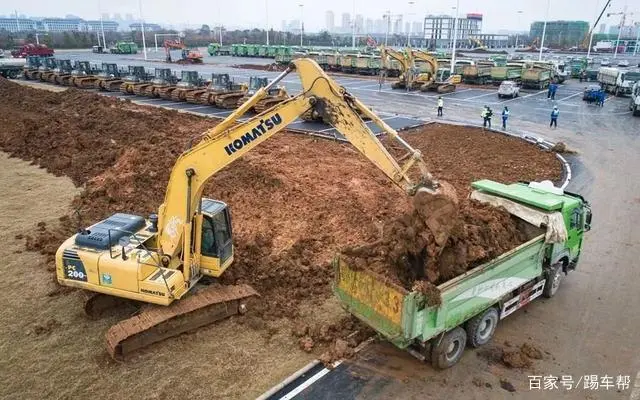 挖掘小型机品牌有哪些_小型挖掘机品牌_挖掘小型机品牌排行榜