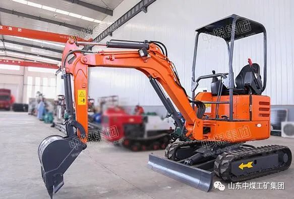 小型挖掘机推荐_畅销型小型挖掘机_挖掘小型机推荐哪个品牌