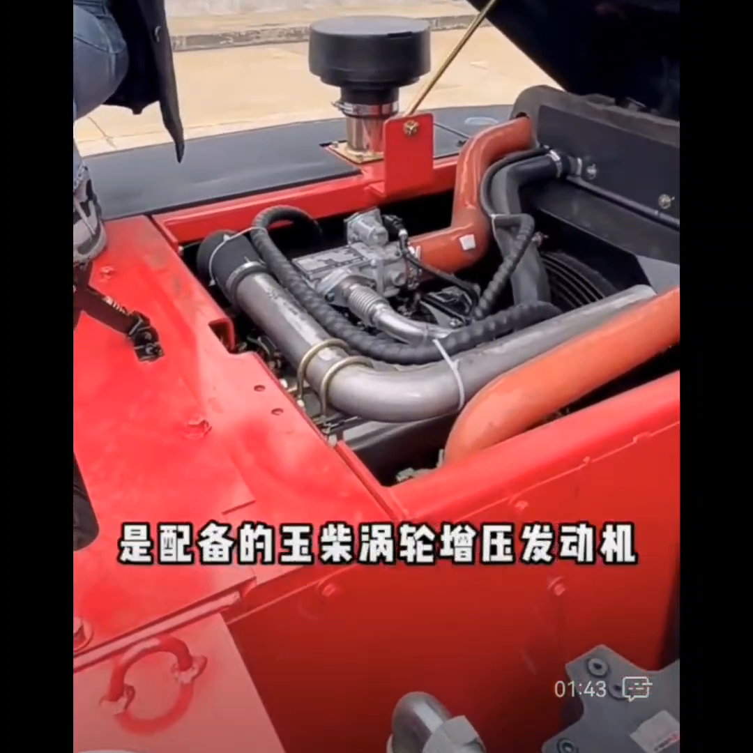 轮式挖掘机破碎锤_破碎锤挖掘轮式机操作视频_破碎锤挖掘机视频