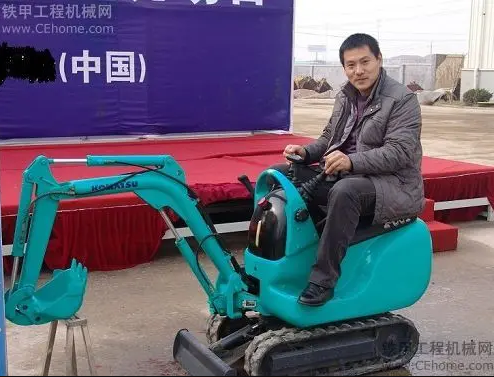 微型挖掘机宽度多少_小型挖掘机宽度_小型挖掘机宽是多少米
