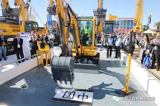 轮式挖机型号大全_75轮式挖机参数_轮式挖掘机规格型号