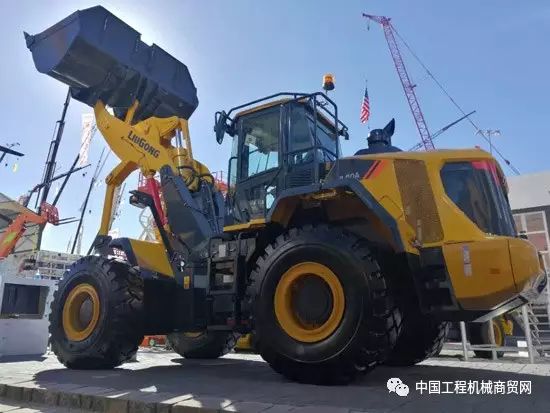 轮式挖掘机规格型号_轮式挖机型号大全_75轮式挖机参数