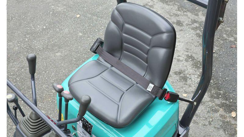 小型挖掘机宽是多少米_微型挖掘机宽度多少_小型挖掘机宽度