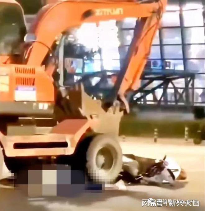 上路挖掘轮式机可以上路吗_轮式挖掘机是否能上公路行驶_轮式挖掘机可以上路吗
