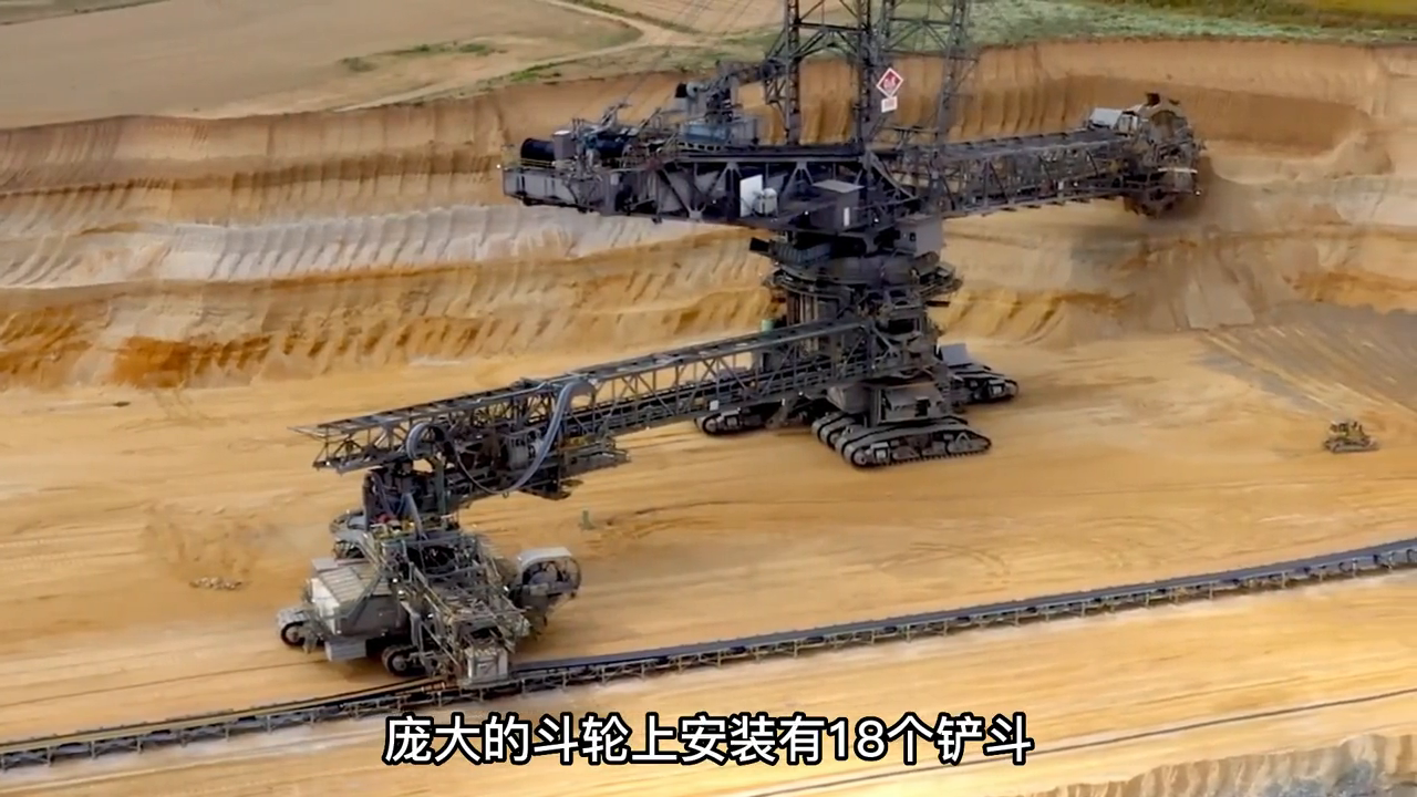 挖机挖城台_挖币机多少钱一台_大型挖掘机多少钱一台