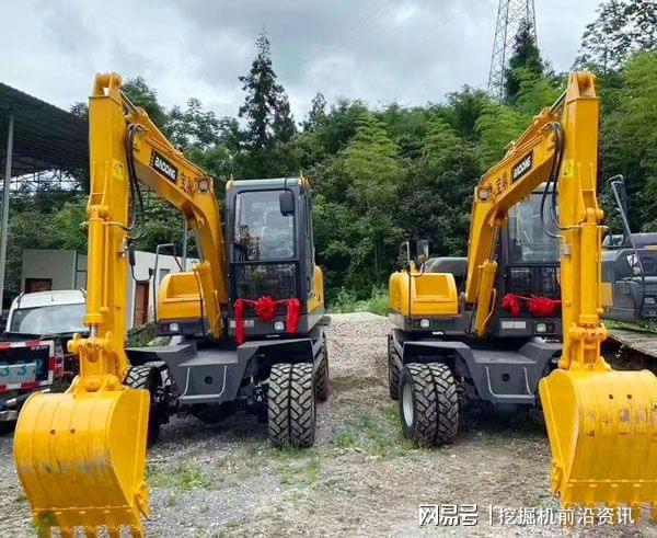 江苏轮式挖掘机上路新规机手不知道就亏大了